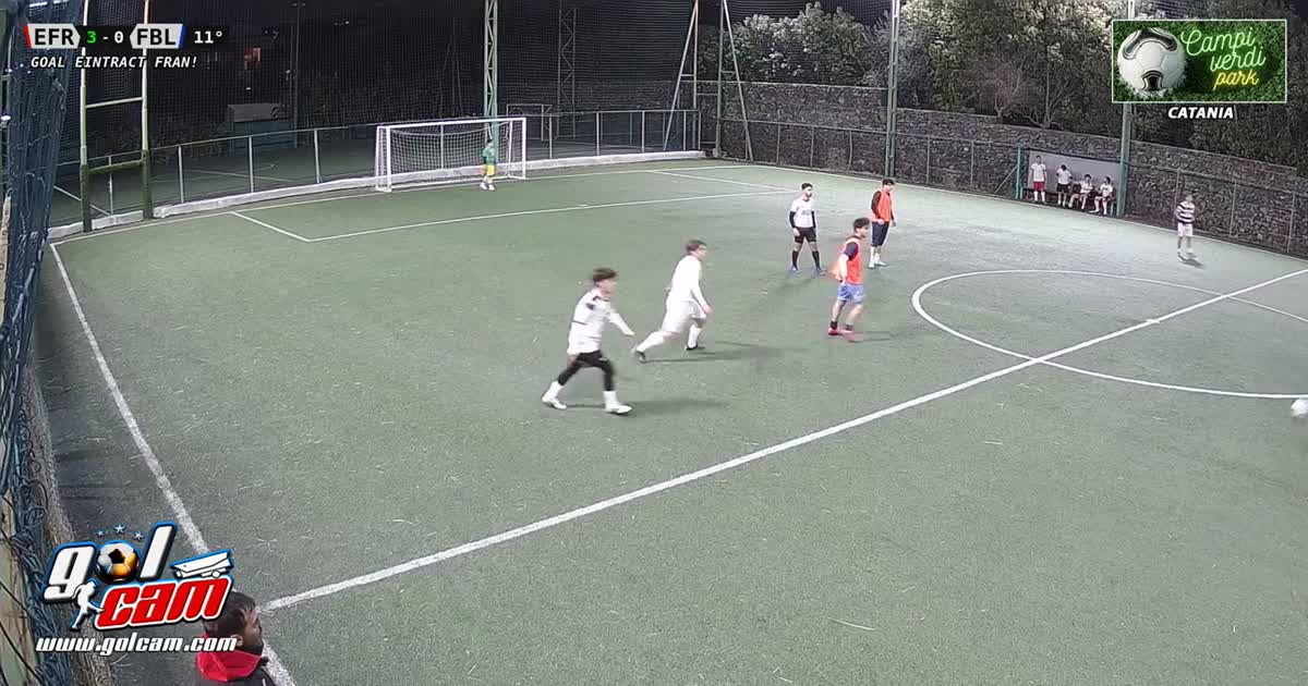 Dribbling e gol
