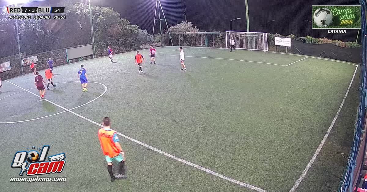La prende all"angolino 