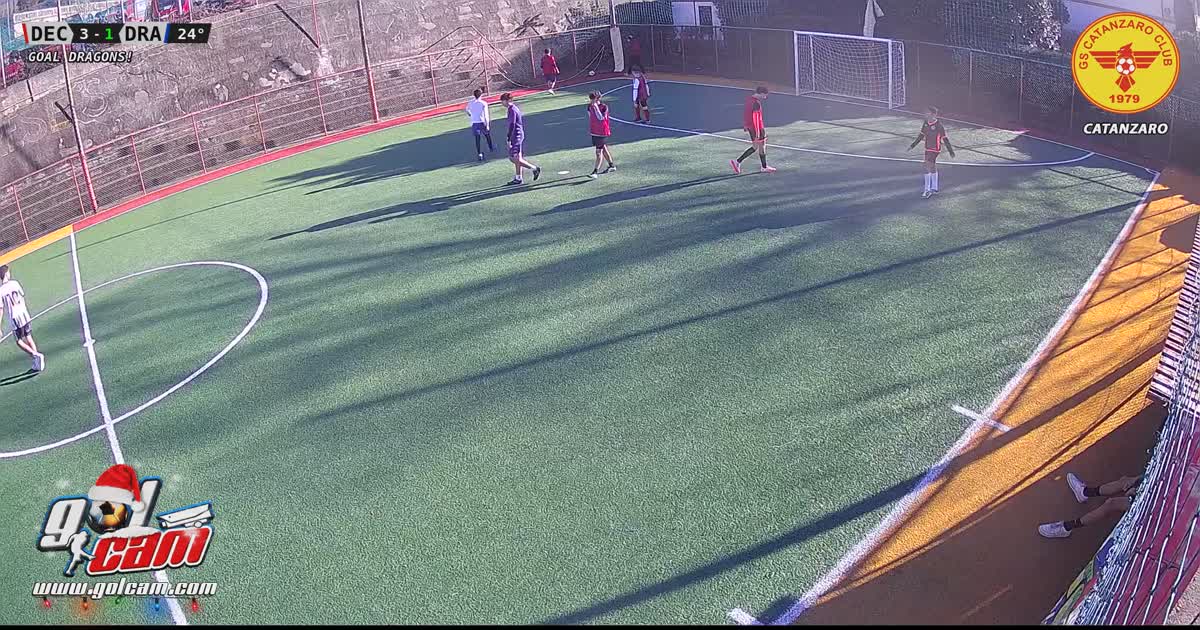 gol dentro l"area 