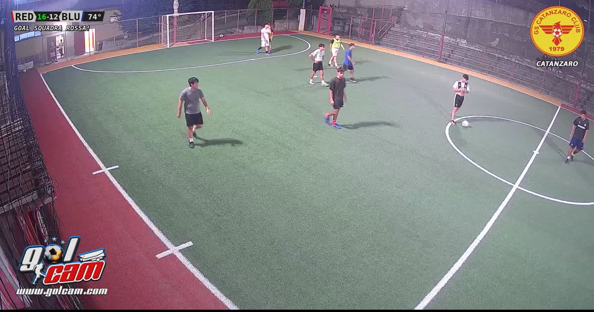 5 gol per Max