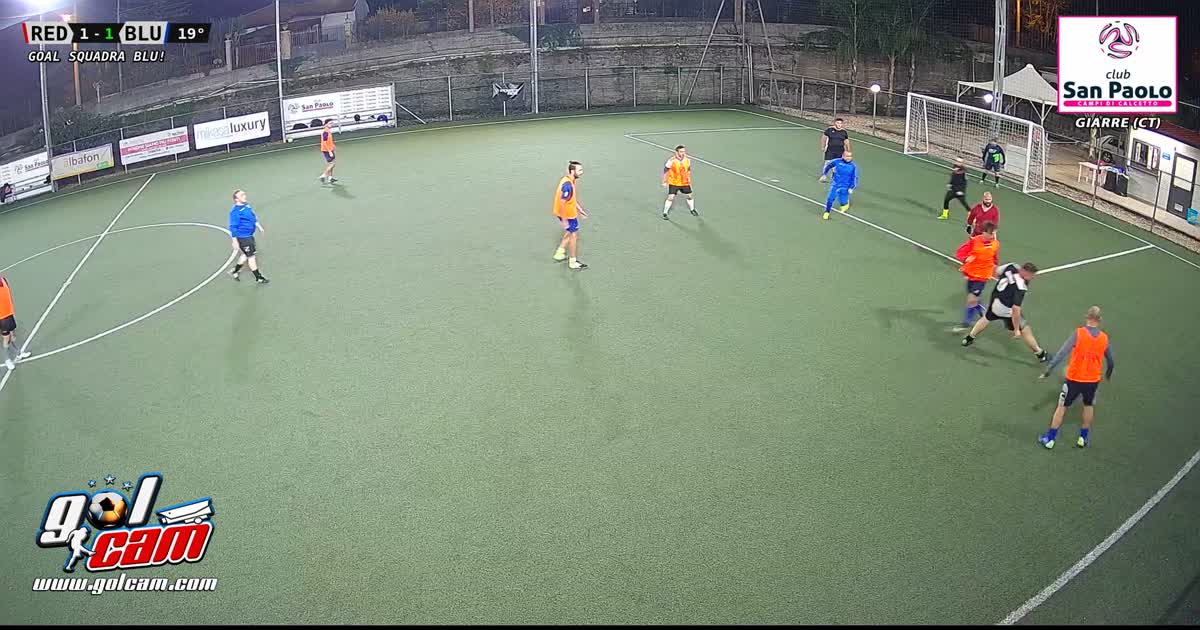 Tiro sul primo palo