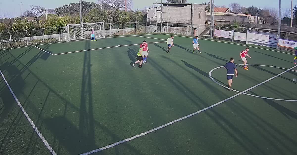 Tiro da fuori