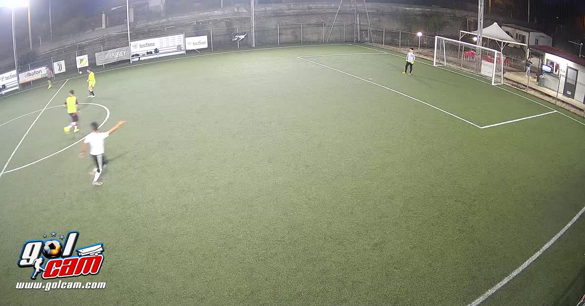 Autogol di merda 