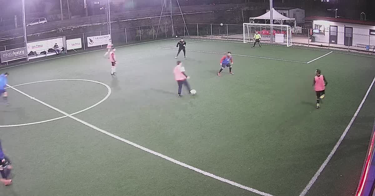 Tiro da fuori
