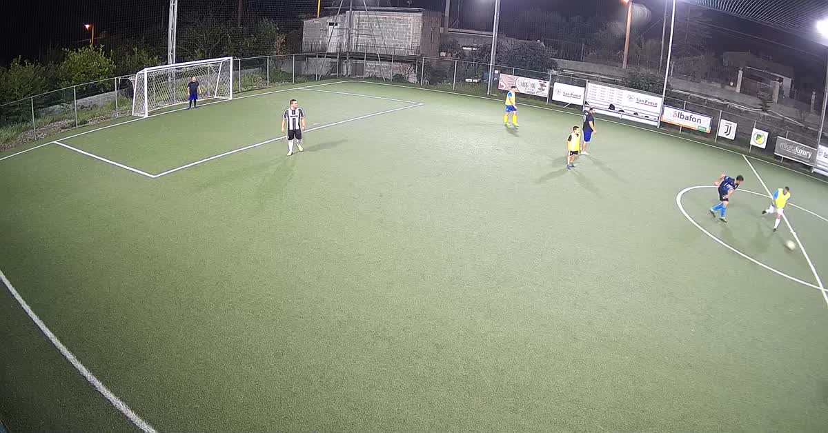Stop di petto e goal