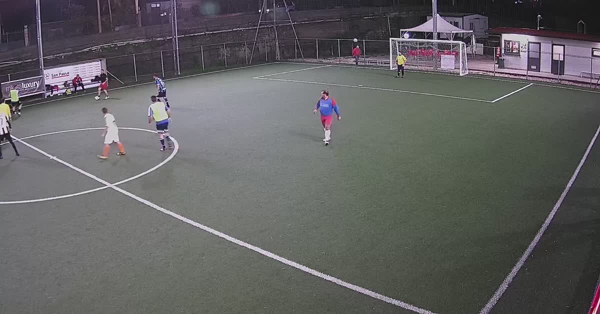 Dribling e gol