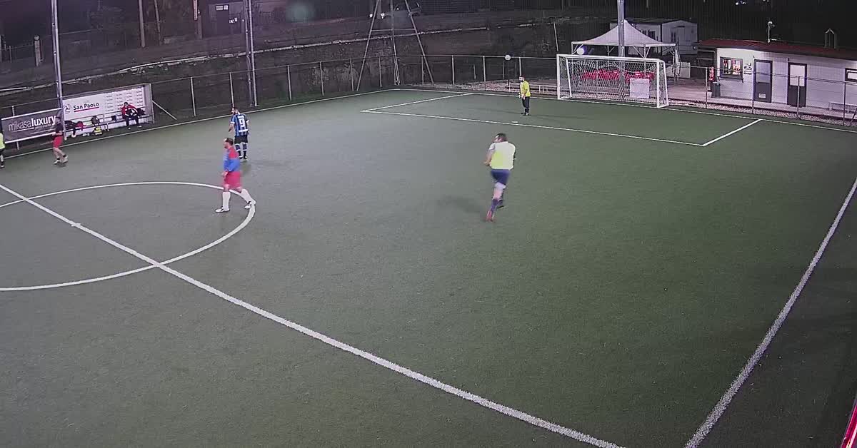 Dribling e gol