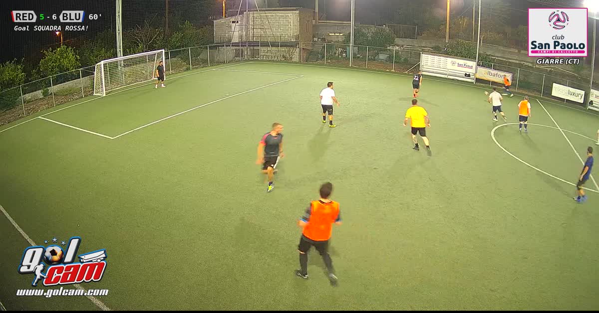 dribbling secco e gol a giro