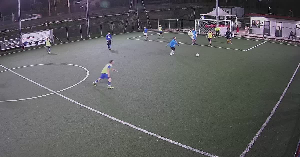 COLPO DI TESTA CRISTIAN