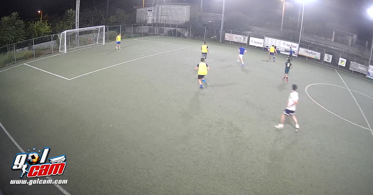 4 - Gol in area 
