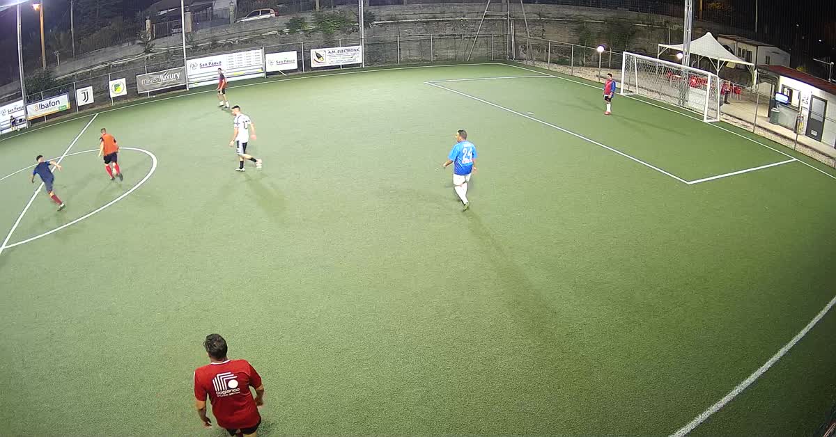 Goal di piatto a giro