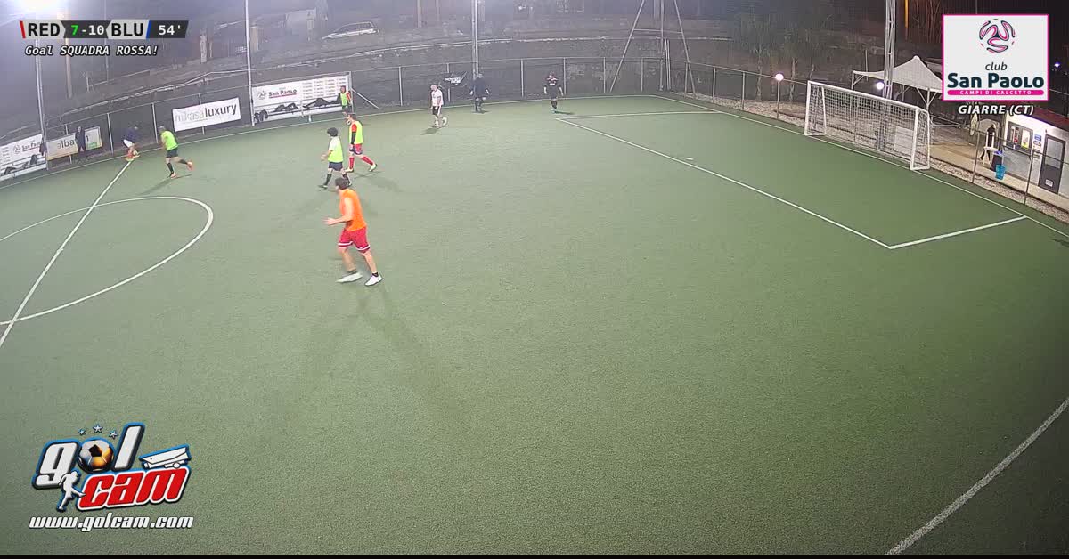 Goal di centro campo a Santo