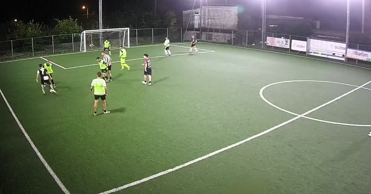 Andrea gol o testa nel palo?
