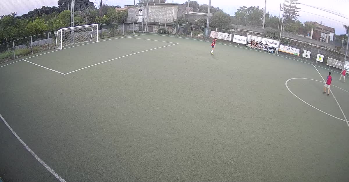 Tiro da fuori 