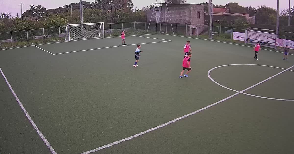 Bel controllo palla e gol 