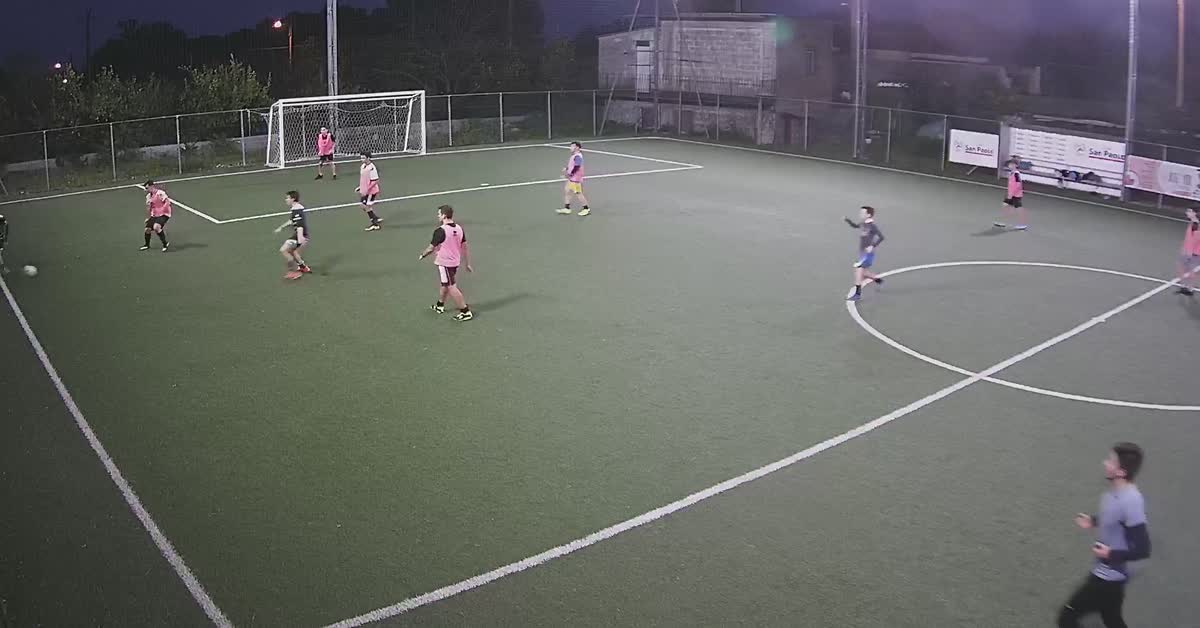 Bel posizionamento e gol 