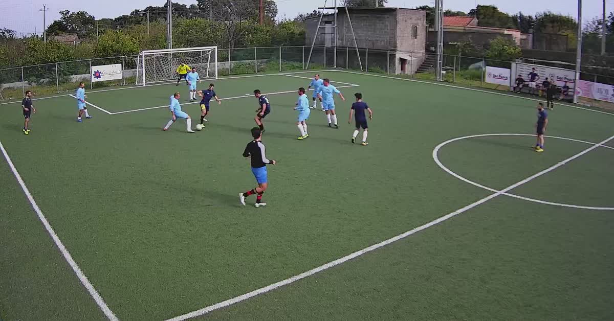 Gol con tiro da fuori