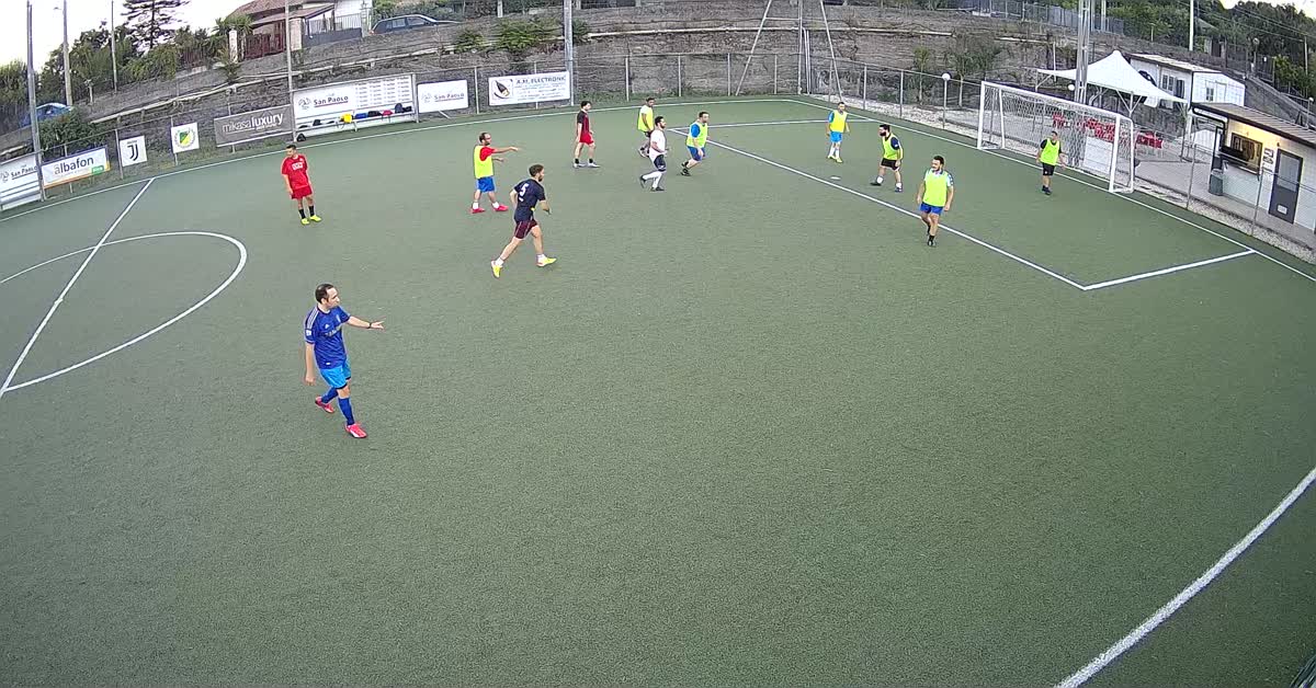 Quasi goal di testa