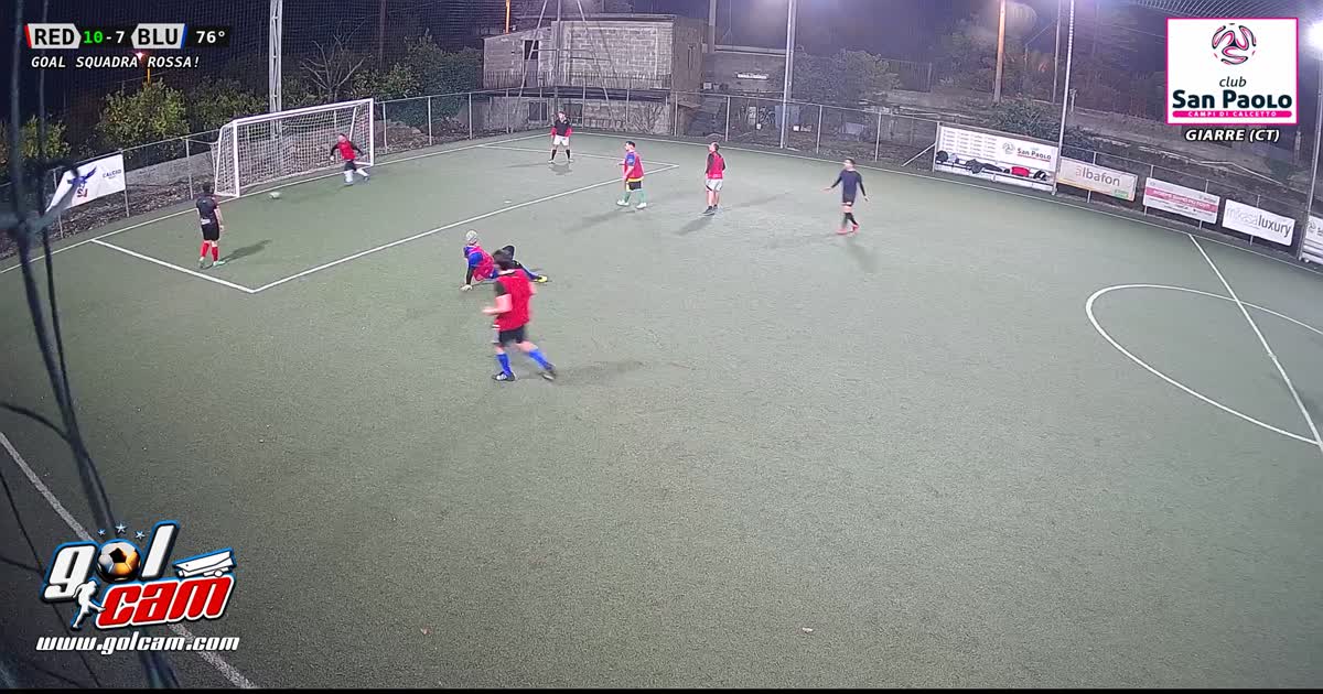 Bomba sul secondo palo