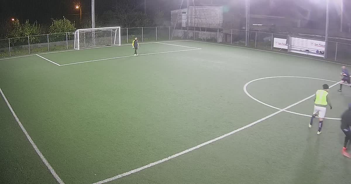 Gol taglio in area