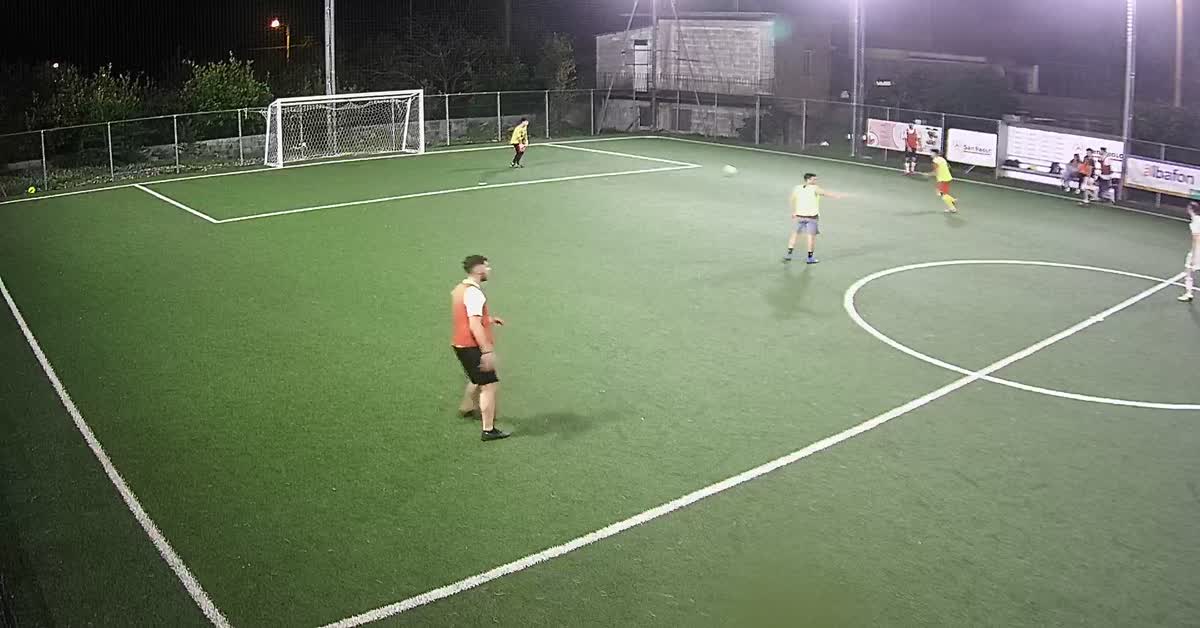 Gol a giro antonio