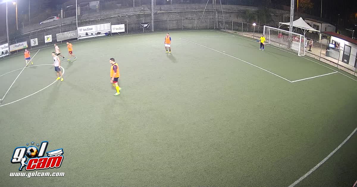 Dribbling e gol