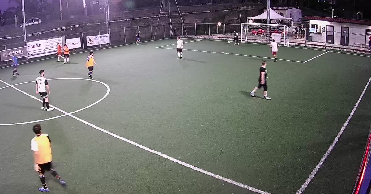 Gol da fuori area