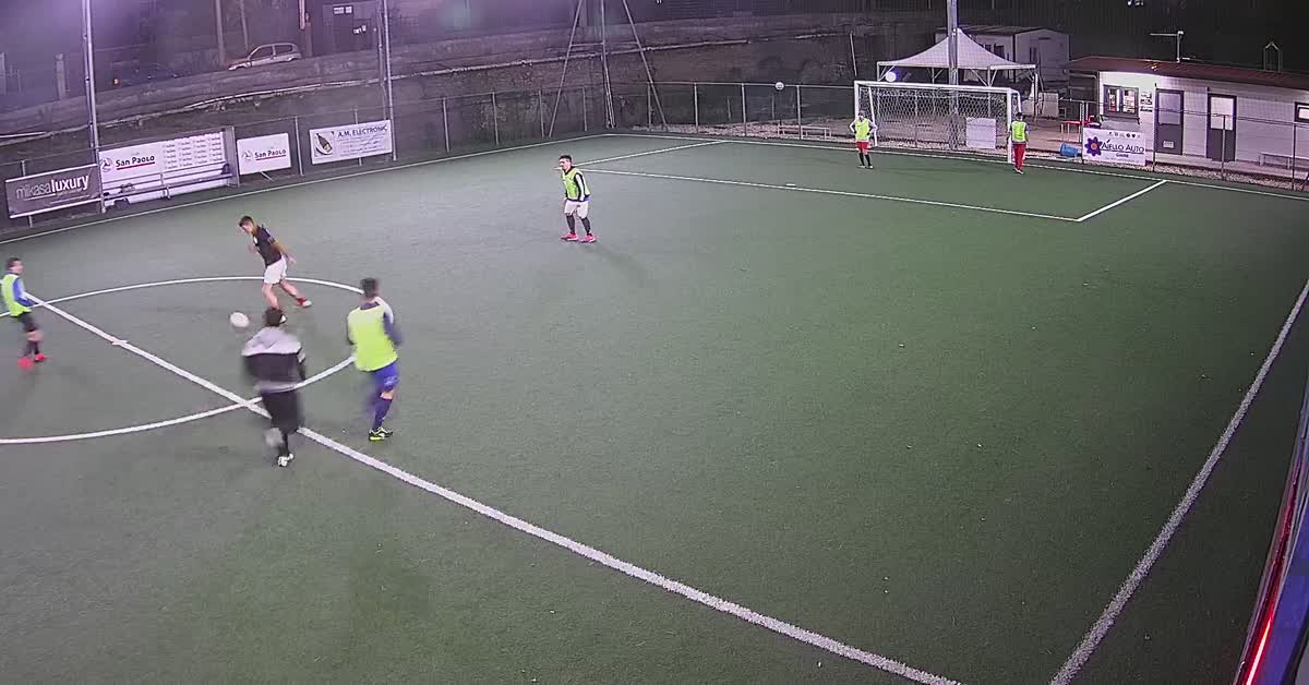 Gol da fuori area