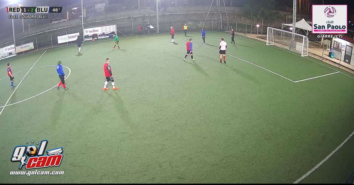 Gol da opportunista 