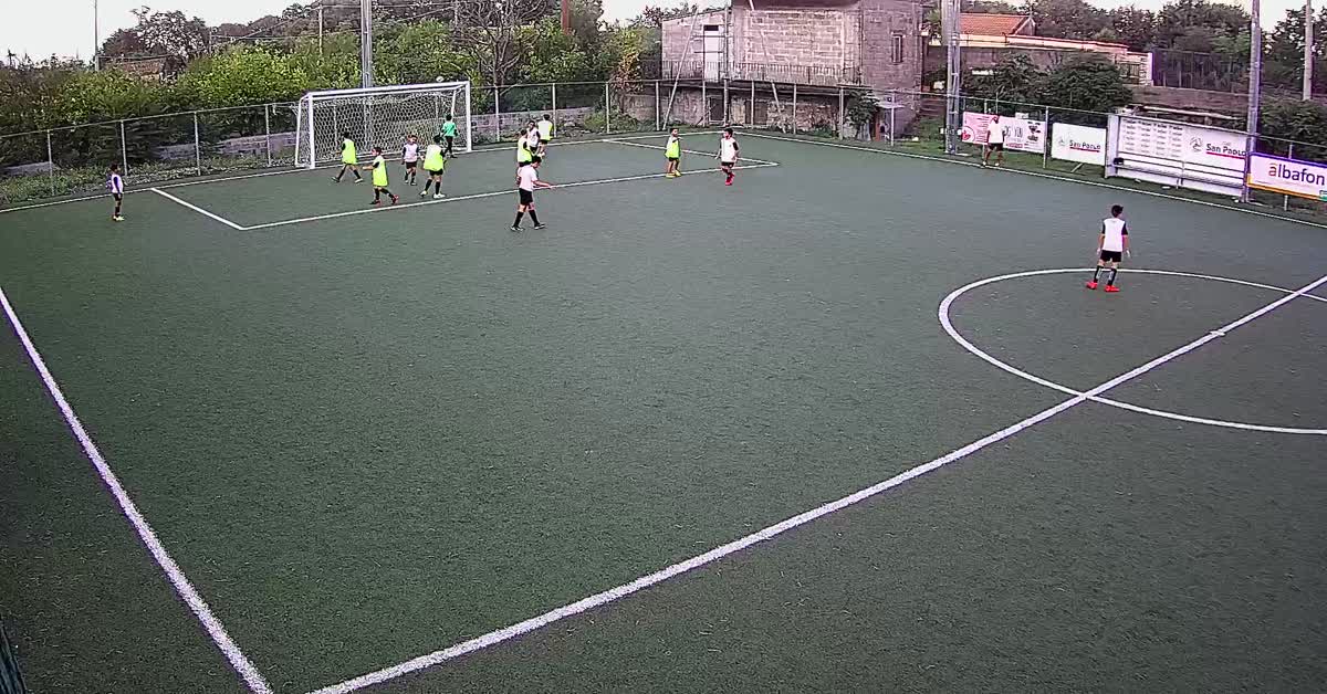 Nico che segna ad elessio