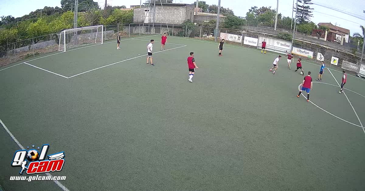 Dribbling e gol