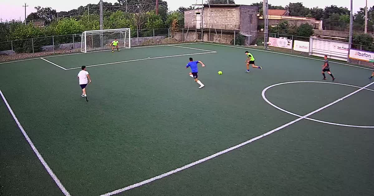 Tiro da fuori