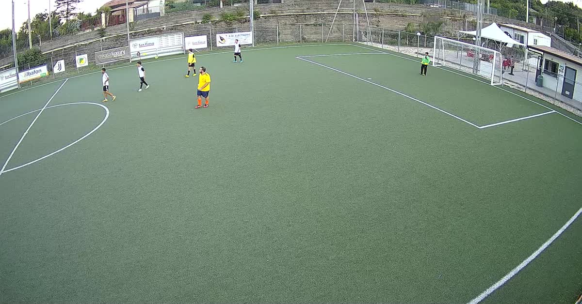 Goal su primo palo