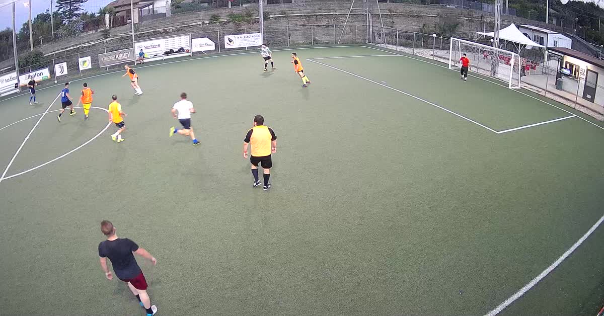 Tiro da fuori