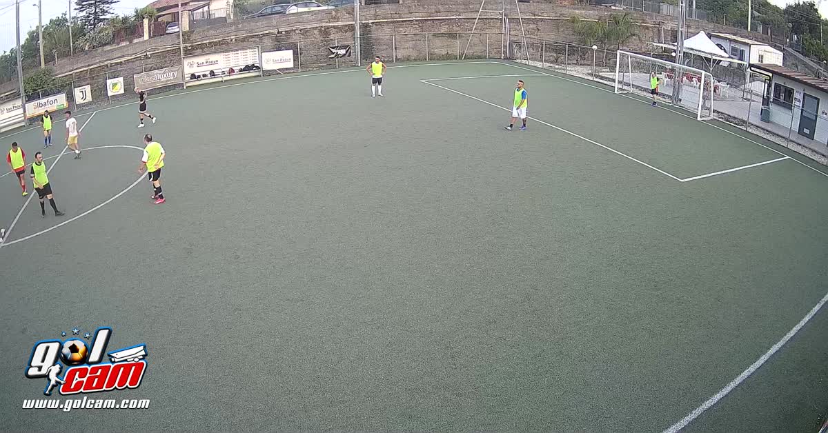Dribbling e gol 
