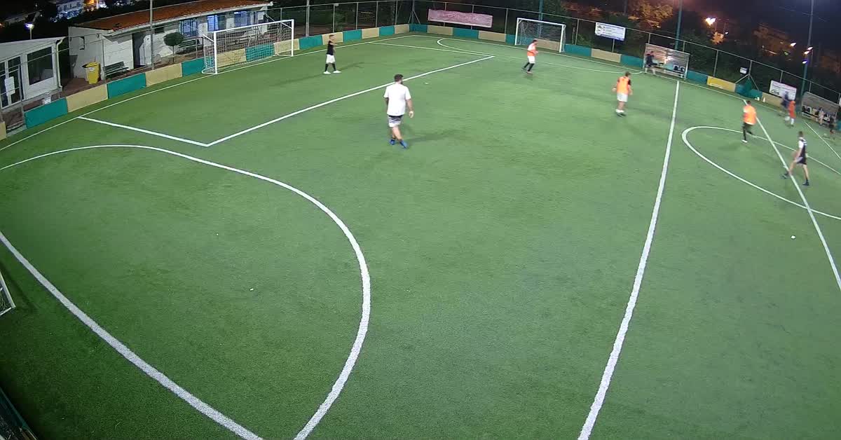 Tiro da fuori