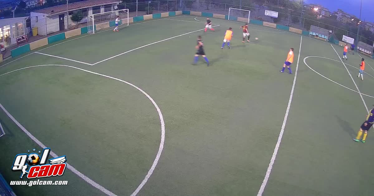 Dribbling e gol