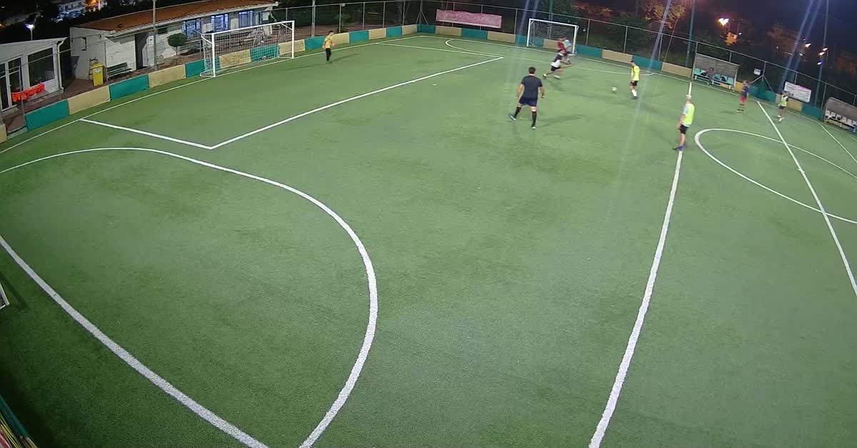 zio Cocco in goal