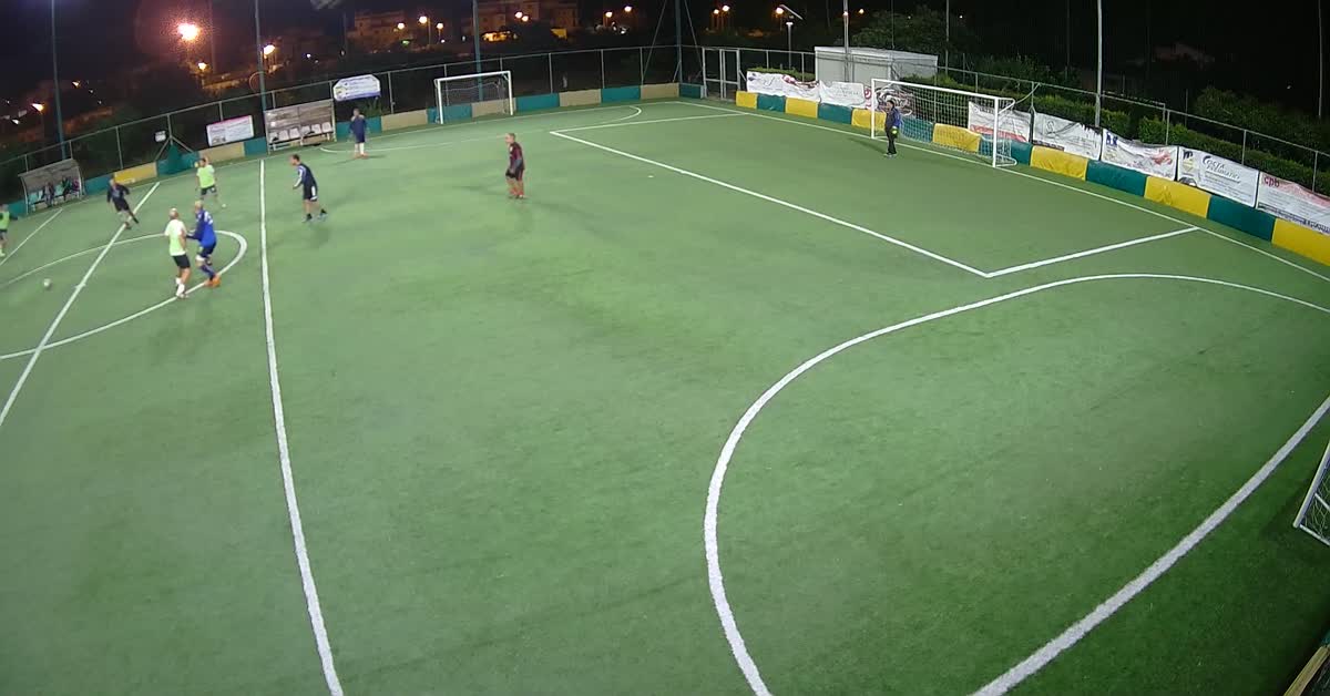 Assist spettacolare per goal R