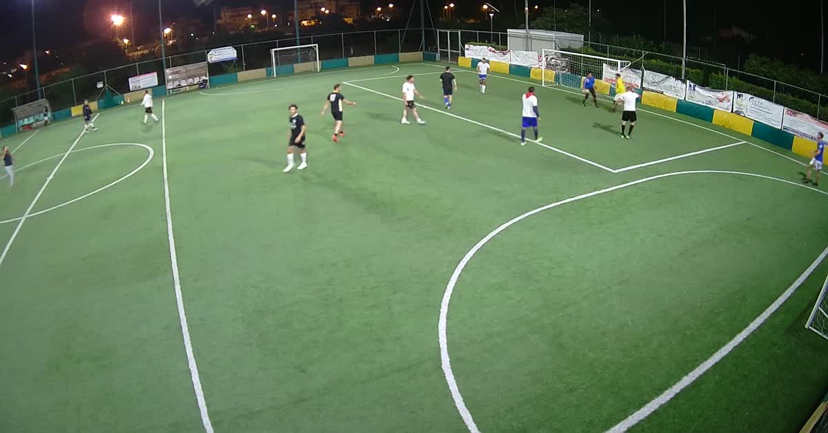 Gol da fuori area 