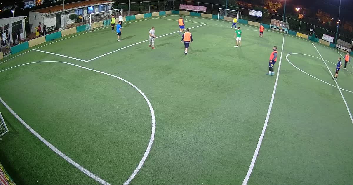 Tiro da lontano