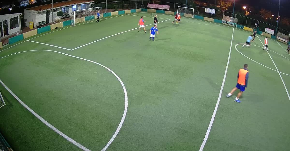 Tiro da centrocampo