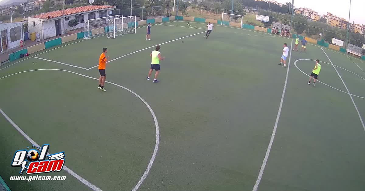 Dribbling e gol 