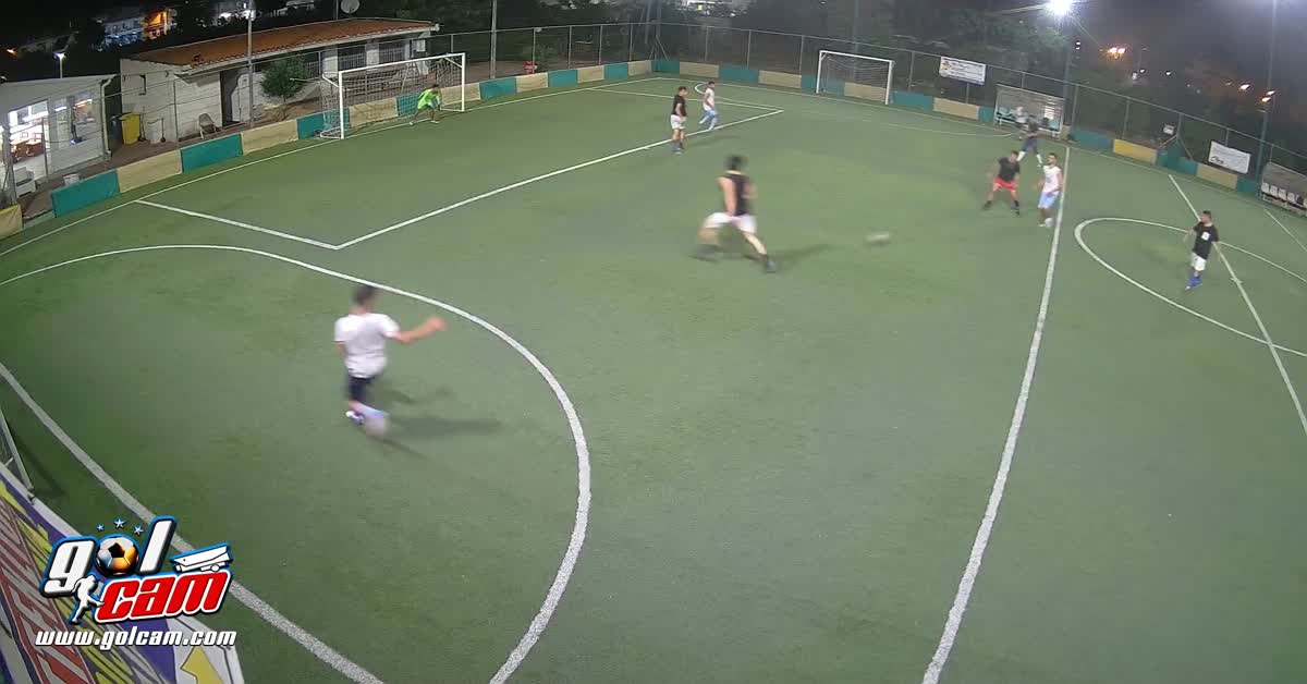 Tiro da fuori 