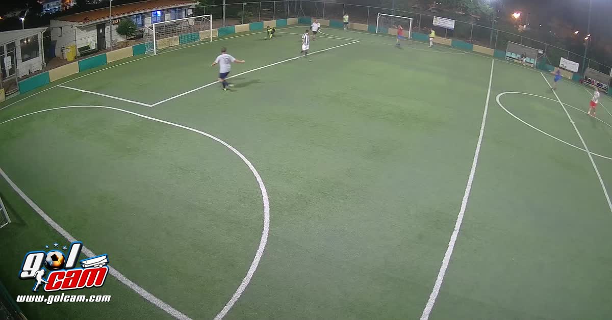 Tiro da fuori