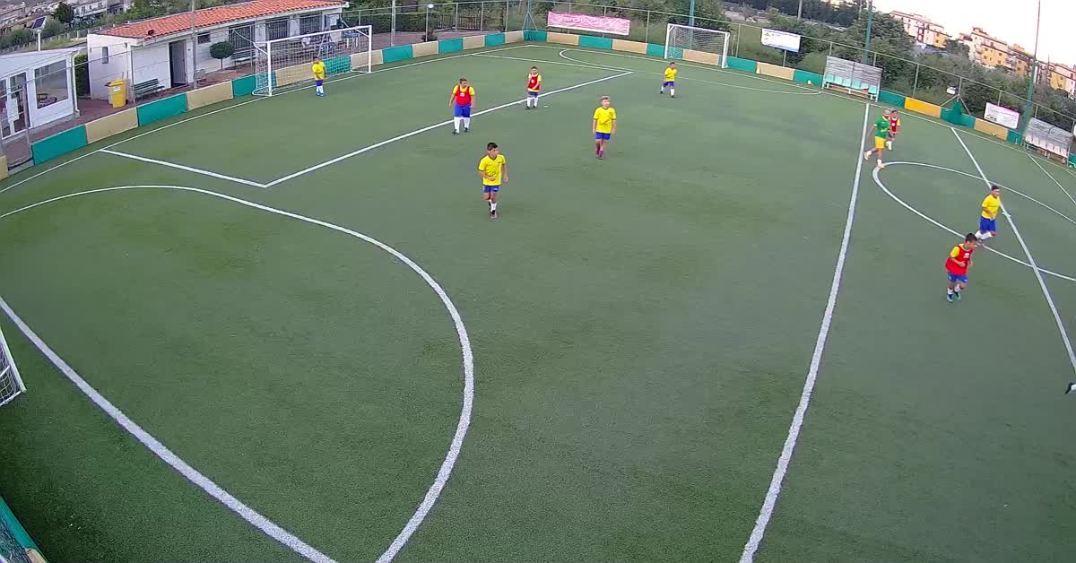 Tiro da fuori (goal)