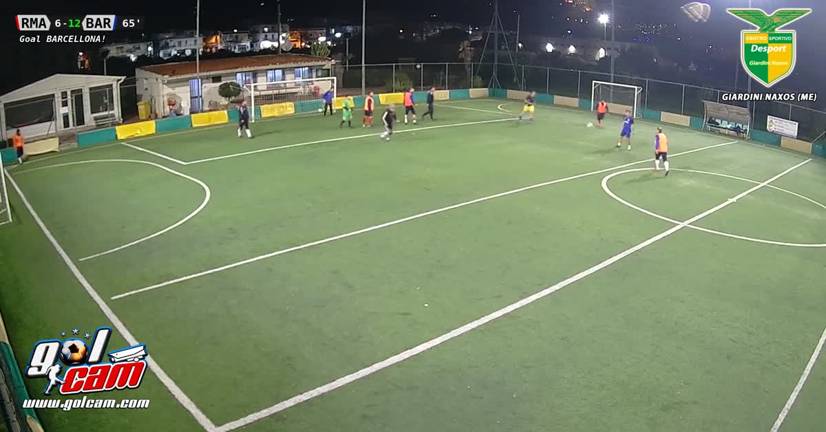 Dribbling da metà campo e goal