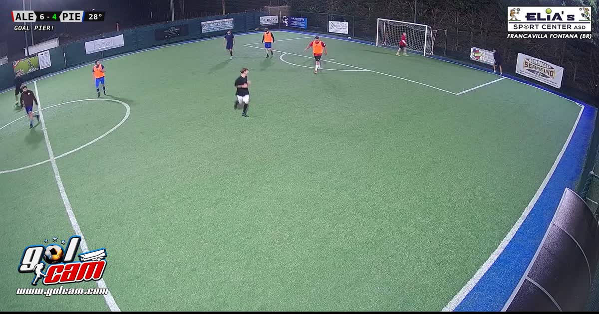 Scarto tutti e segno goal