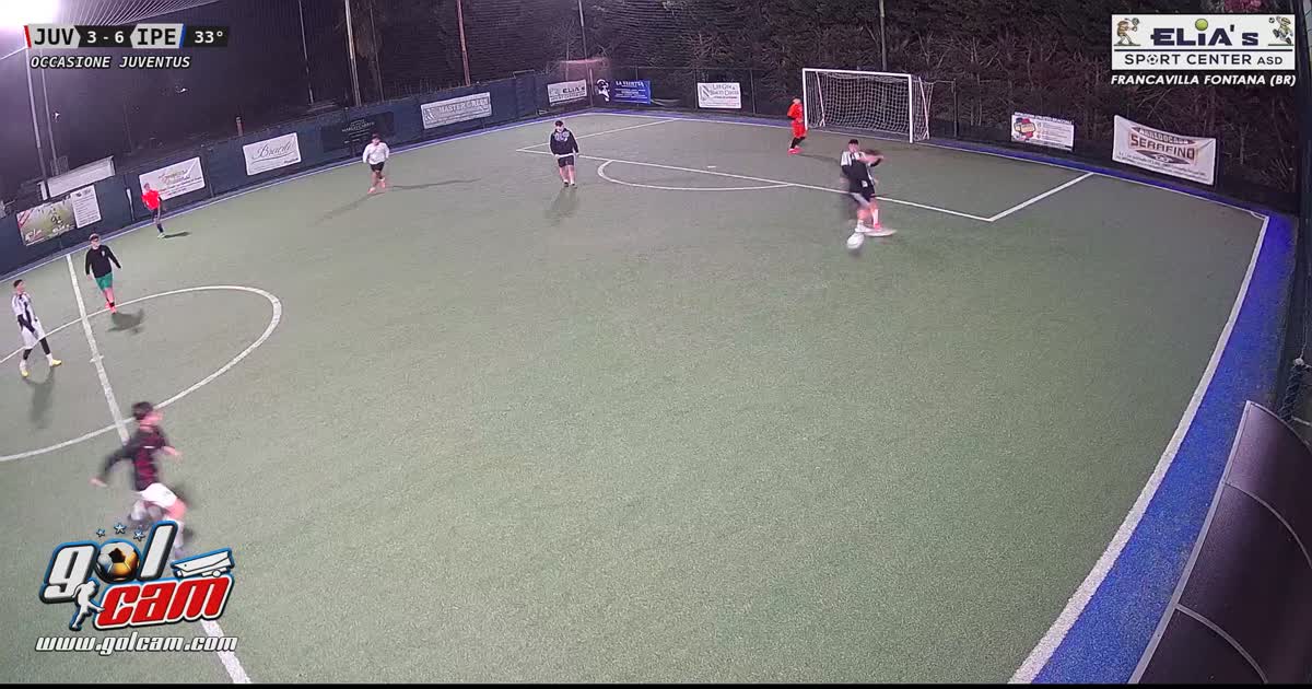 Contrasto e azione gol 