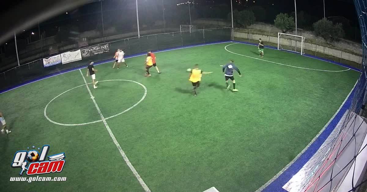 Palo gol da fuori